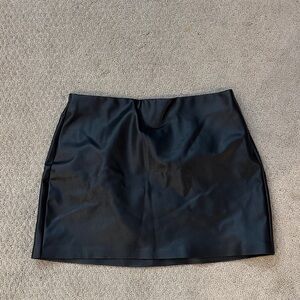 Sexy Black Women's Faux Leather Skirt